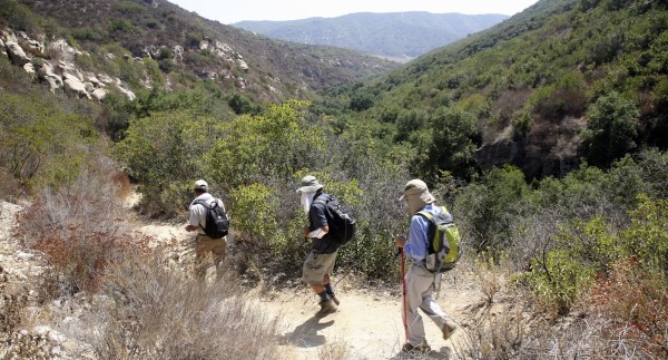 Hikers in Laguna Canyon © OC Parks/flickr via creative commons