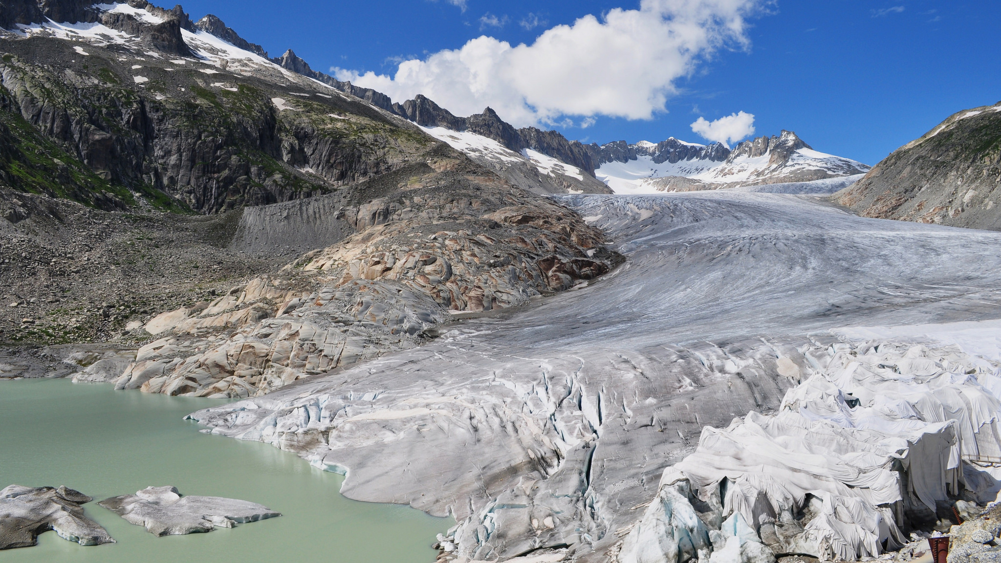 Glacier du Rhône, Gletsch, canton du Valais, Suisse. Photo © Bernard Blanc/Flickr through a Creative Commons license