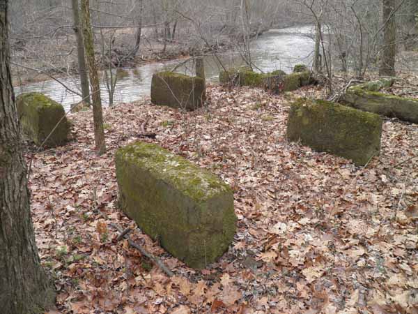 Ruins of coal mining activity remain along the creek. But can we imagine a different future? Photo: Matt Miller/TNC