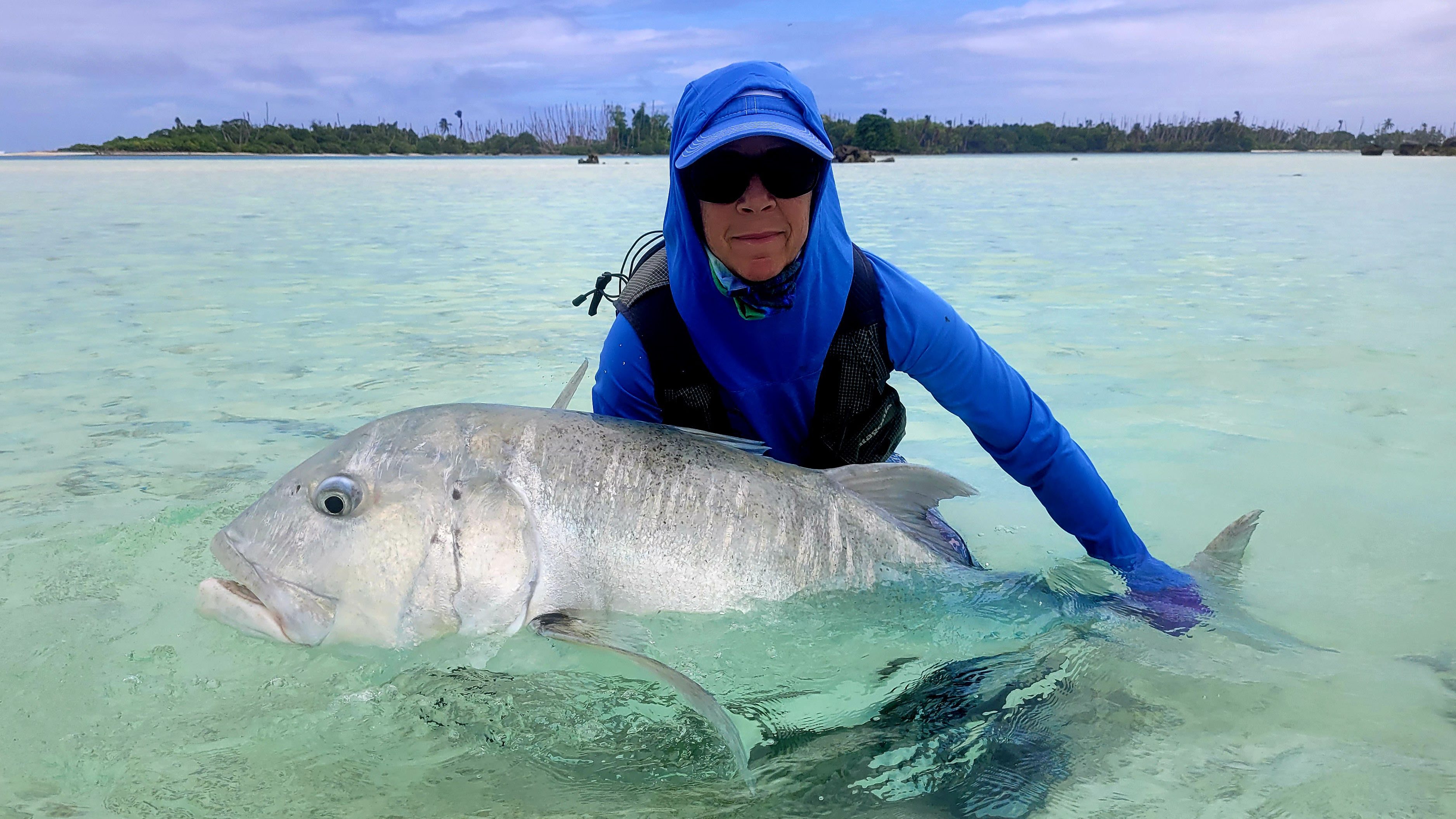 Responsible angler techniques for saltwater fishing